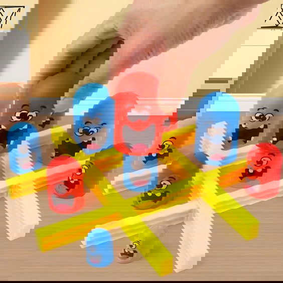 Gobblet Gobblers-Tic Tac Toe Game - KidoKraze